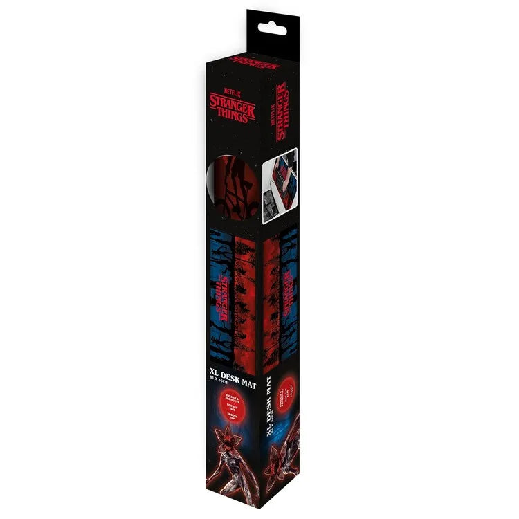 Stranger Things Schreibtischunterlage The Upside Down – Detailansicht Motiv, Mikrofaser 81x36 cm
